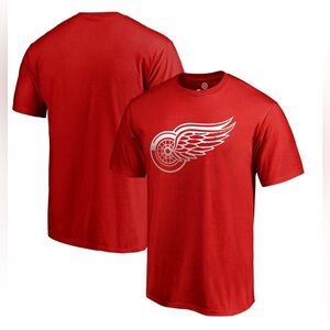 New NHL Detroit Red Wings Gradient Logo Red T-Shirt Size Small $35 MSRP